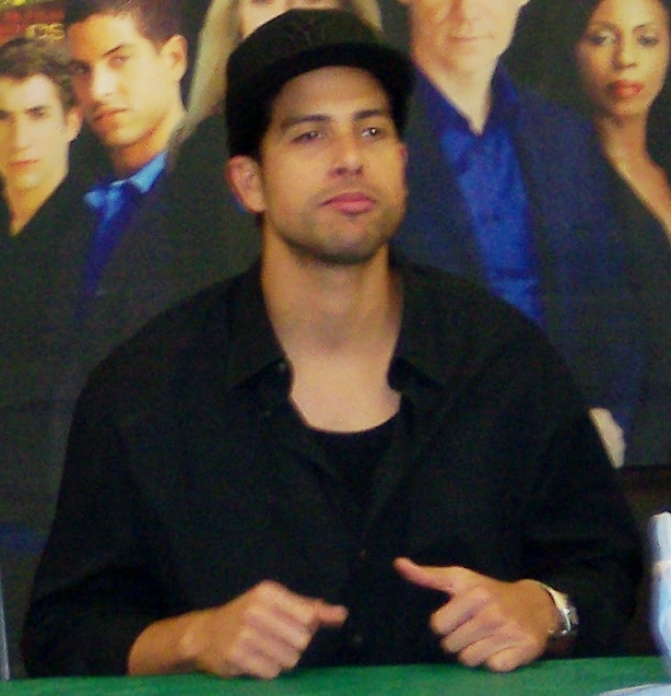 Adam Rodriguez 2005 (jung)