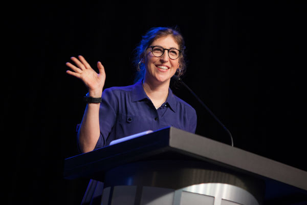Mayim Bialik 2015