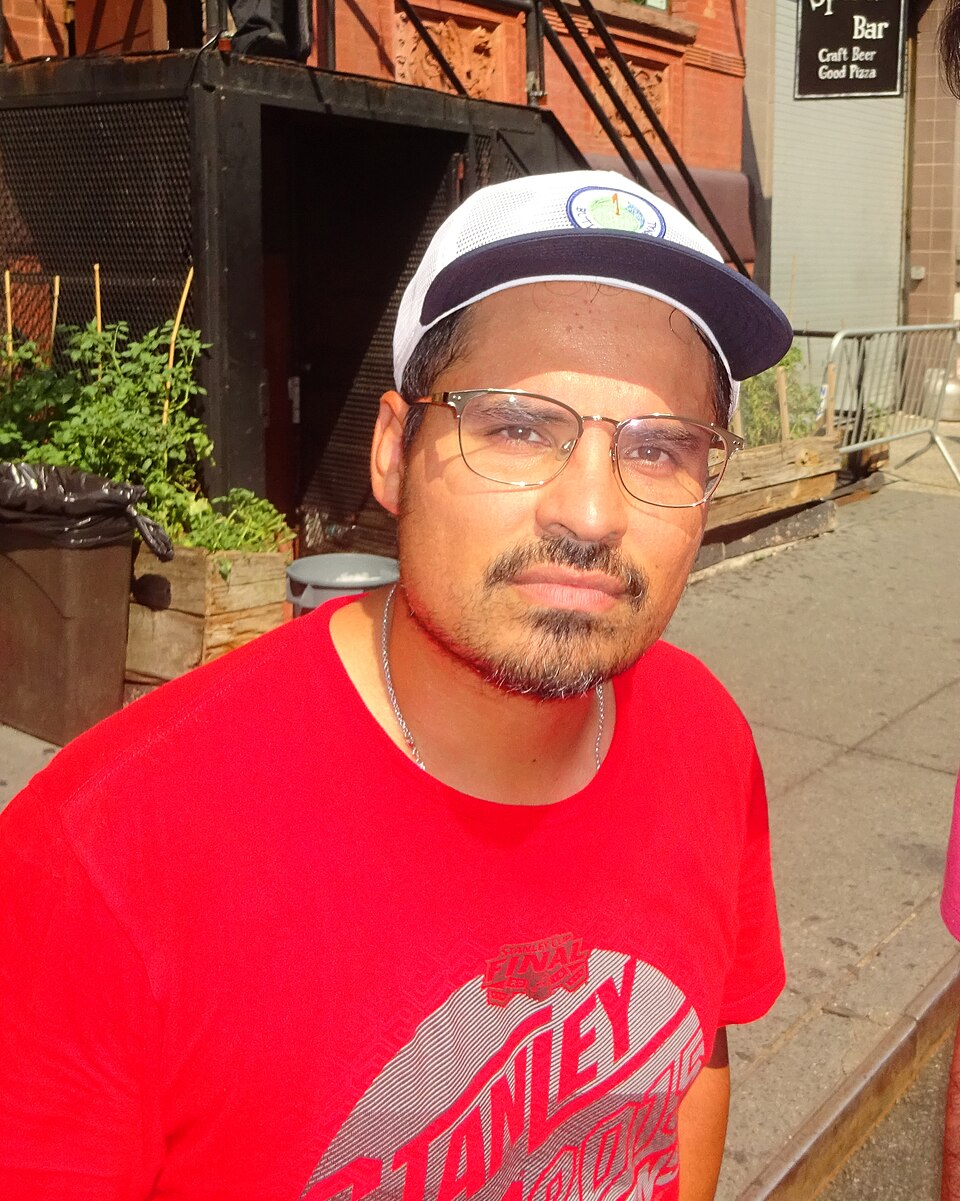 Michael Peña 2016