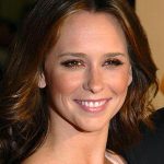 Jennifer Hewitt