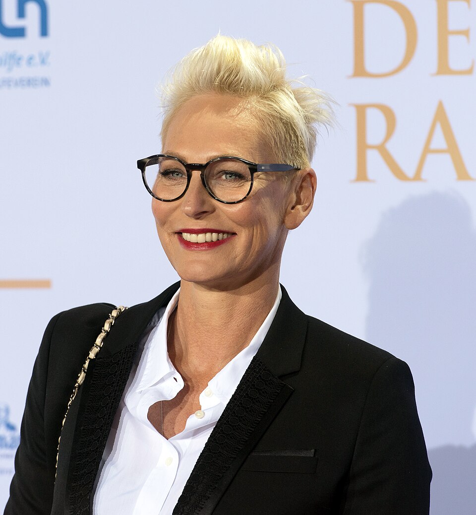 Bärbel Schäfer 2016 (jung)